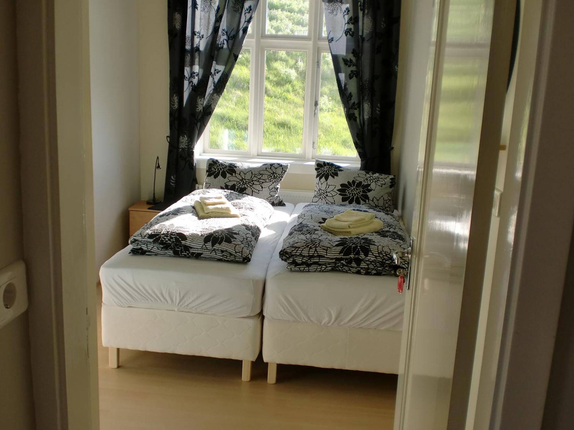 Guesthouse Tilraun Blonduos Quarto foto