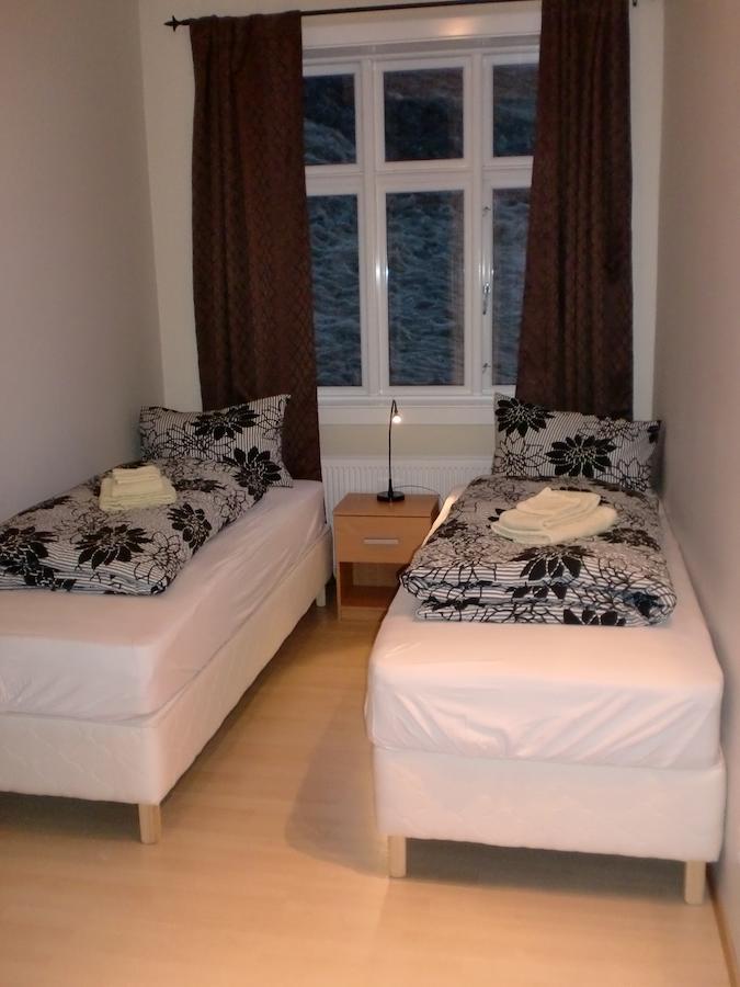 Guesthouse Tilraun Blonduos Quarto foto